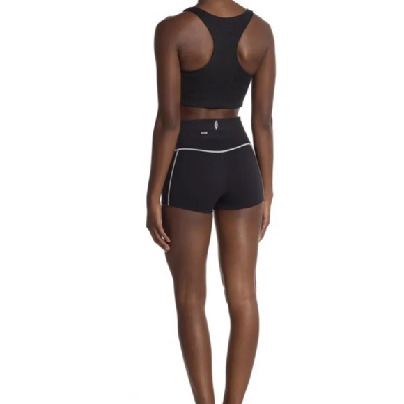 Free People You're A Peach Shorty black Shorts size small - Picture 4 of 11